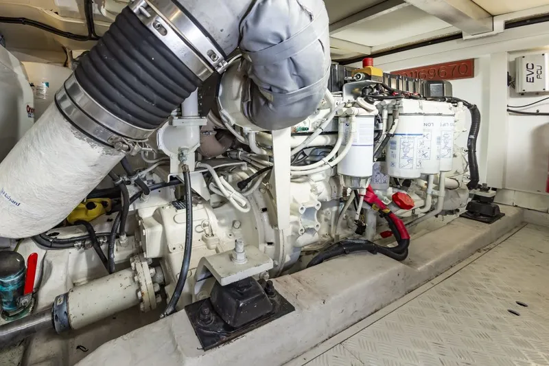 Devocean Yacht Photos Pics 