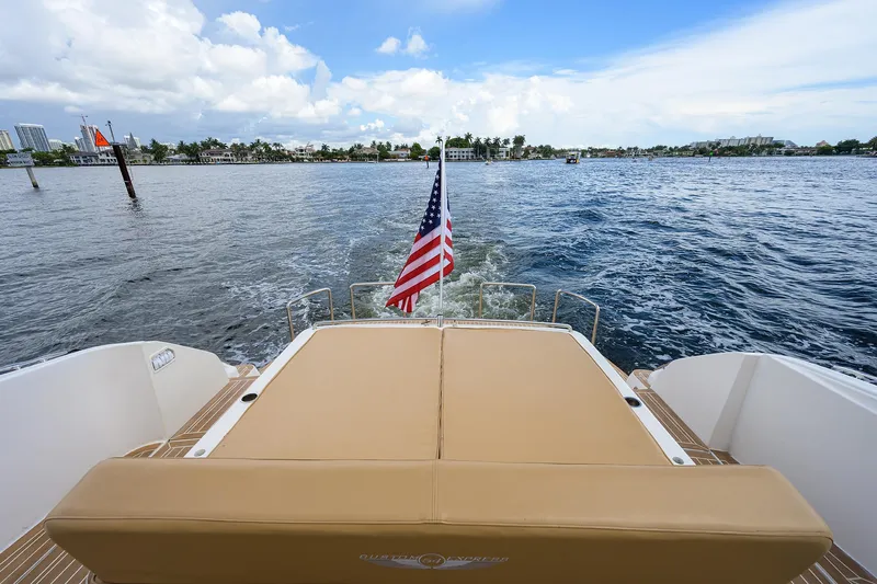 Tigress Yacht Photos Pics Sea Ray 54 Tigress - Sunpad