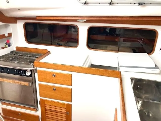 Doreen Yacht Photos Pics 