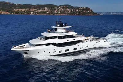 Canados Expedition Yacht