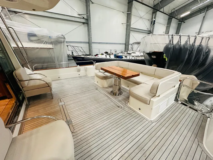 Blue Yacht Photos Pics 