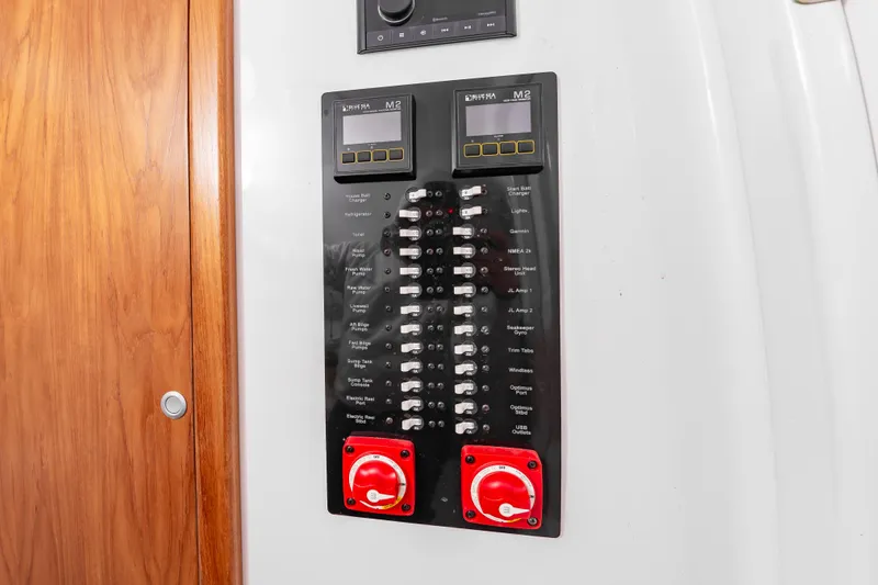 All In 2 Yacht Photos Pics 