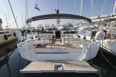 2022 Hanse 460