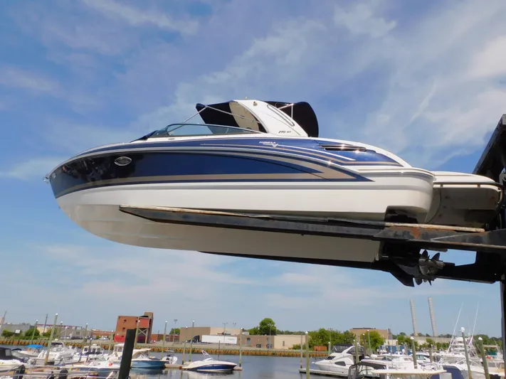 Tide Runner Yacht Photos Pics 