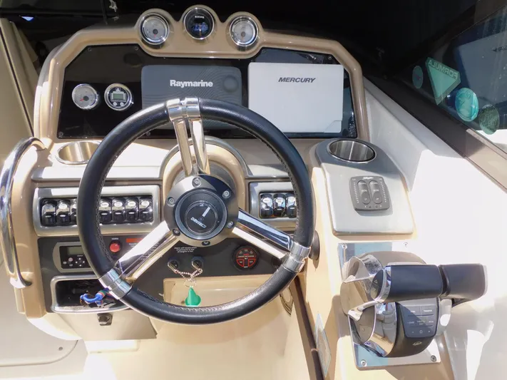 Tide Runner Yacht Photos Pics 