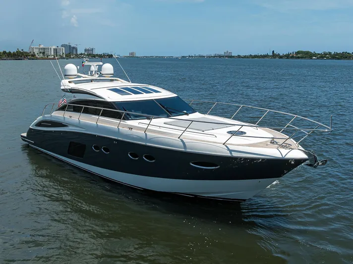 Alpha Dog Yacht Photos Pics Princess V62-S Alpha Dog - Profile