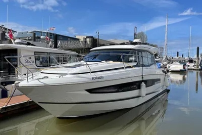 Jeanneau NC 37