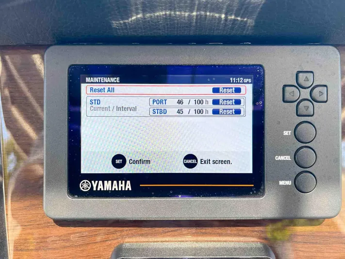  Yacht Photos Pics Yamaha maintenance screen on 2021 Chaparral 300 OSX boat, showing engine hours and reset options.