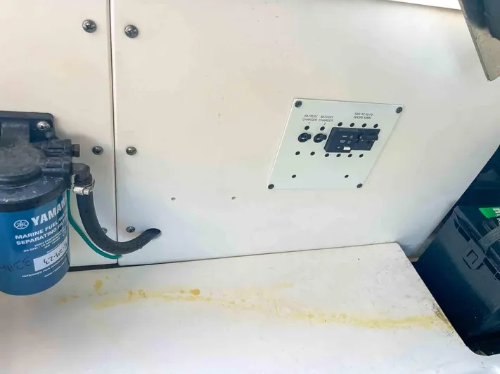  Yacht Photos Pics Control panel and Yamaha marine filter on 2021 Chaparral 300 OSX boat.