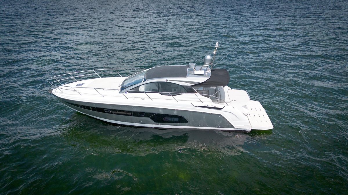 2023 Azimut 47 