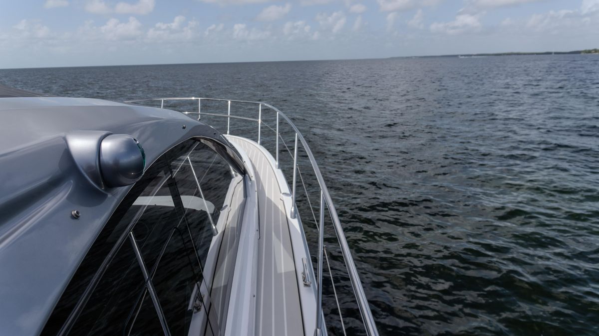 2023 Azimut 47 