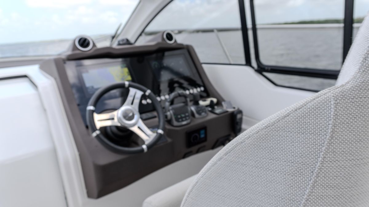 2023 Azimut 47 