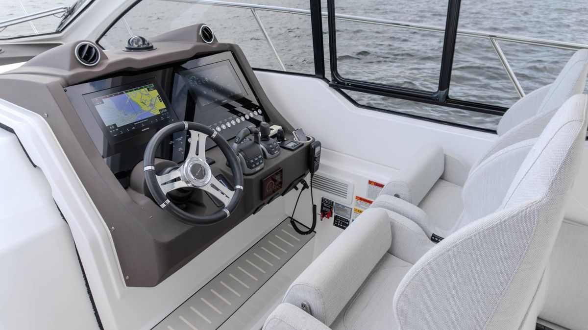 2023 Azimut 47 