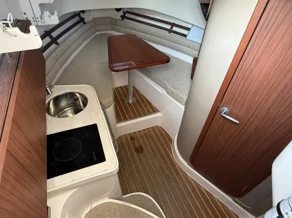 300-517 Ron - Brokerage Yacht Photos Pics 