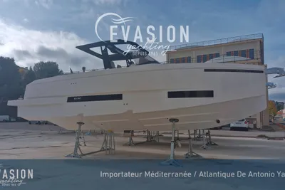 2026 De Antonio Yachts D32 OPEN