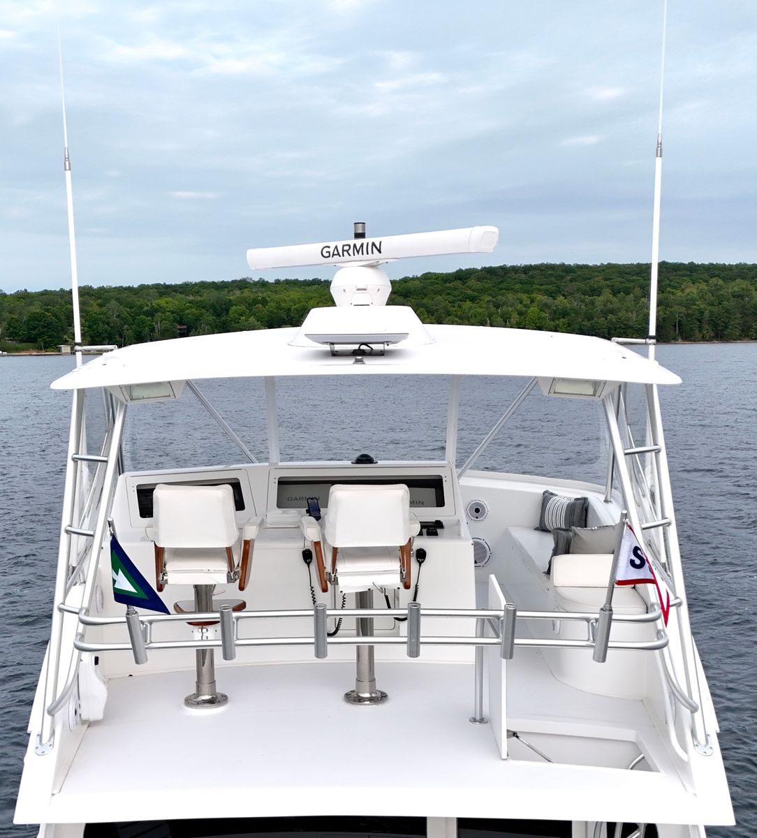 2002 Viking 52 