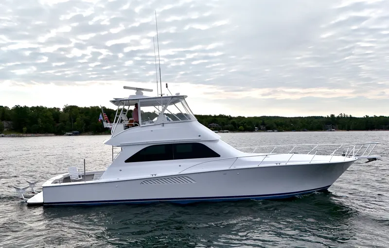 Rebelluis Yacht Photos Pics Exterior - Strb. Side