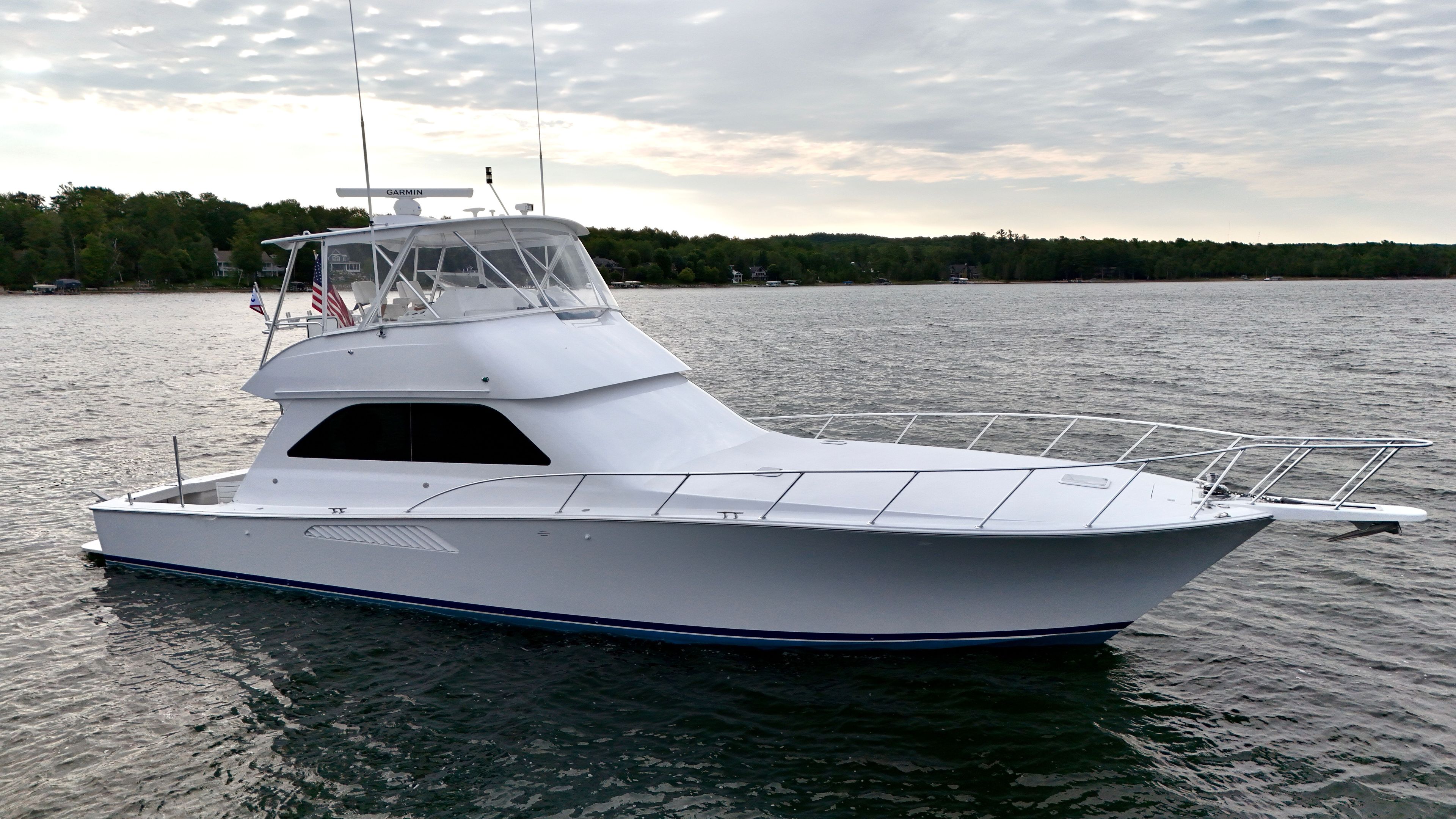 Yacht