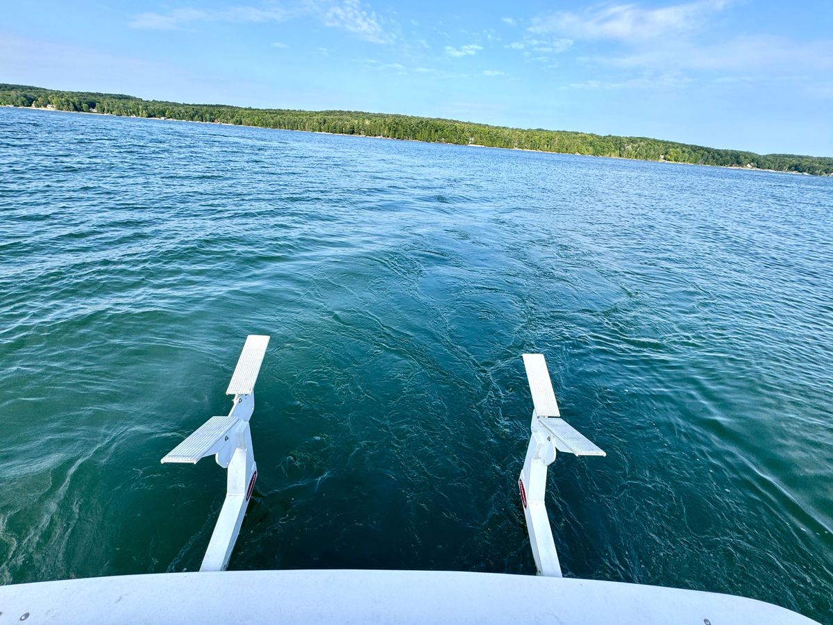 2002 Viking 52 