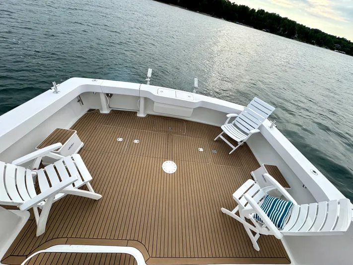 Rebelluis Yacht Photos Pics Cockpit - Looking Aft