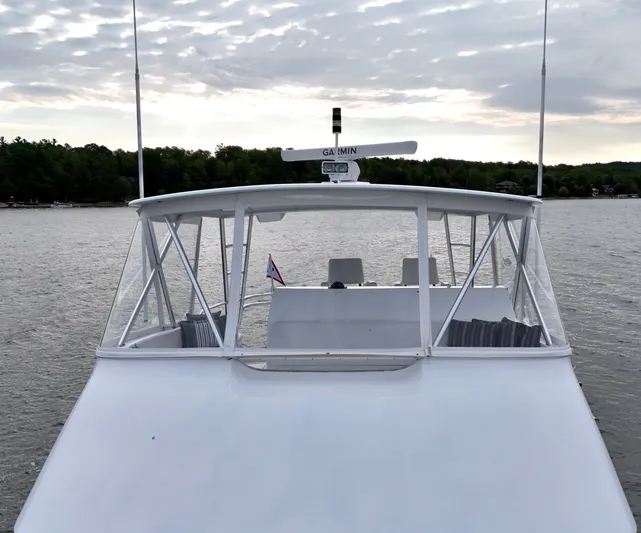 Rebelluis Yacht Photos Pics Bridge Enclosure