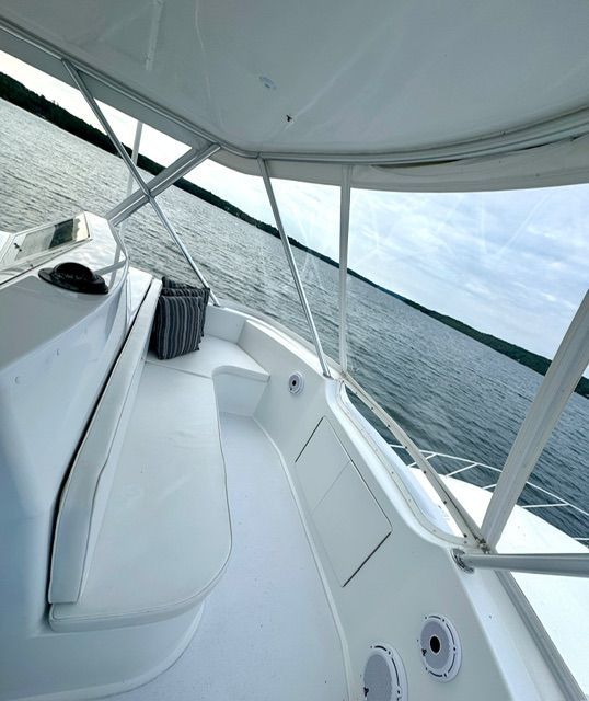 2002 Viking 52 