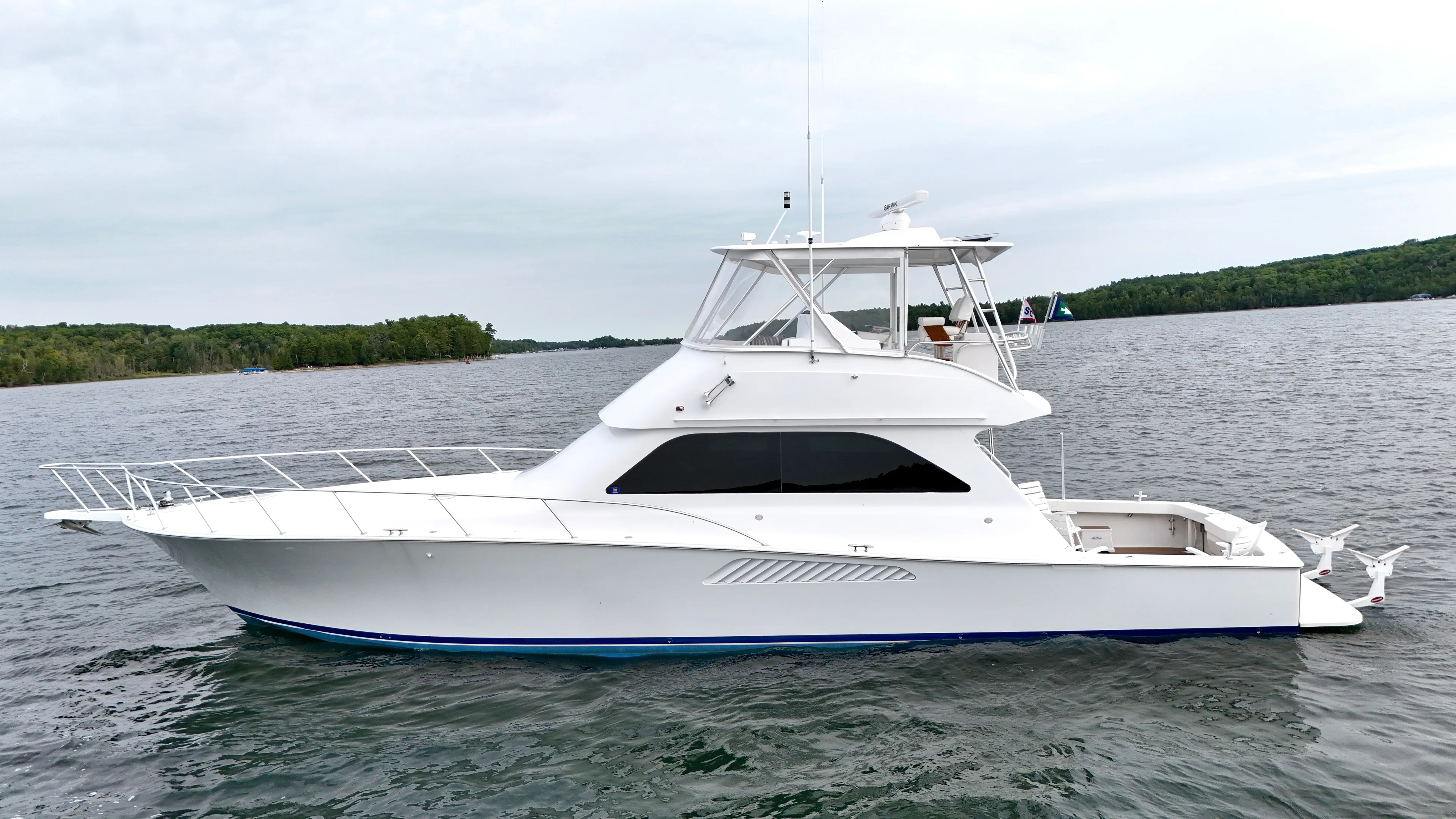 Rebelluis Yacht Photos Pics Exterior - Port Side