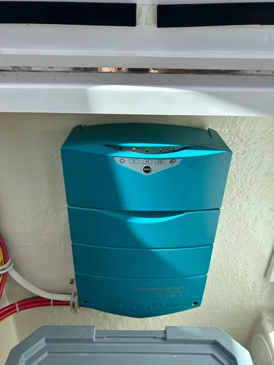 Why Knot Yacht Photos Pics 