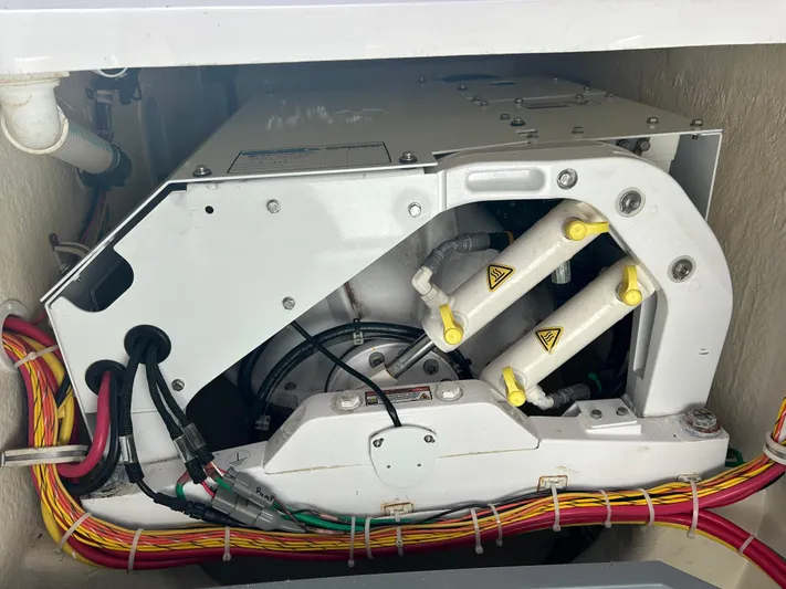 Why Knot Yacht Photos Pics 