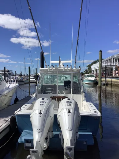 Why Knot Yacht Photos Pics 