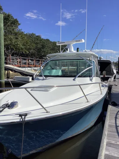 Why Knot Yacht Photos Pics 