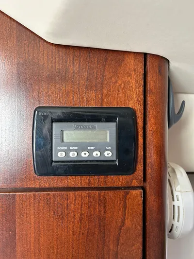 Why Knot Yacht Photos Pics 