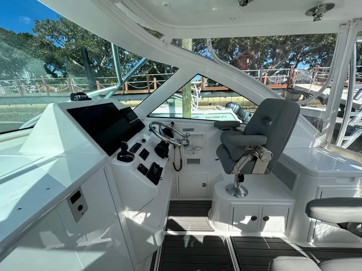 Why Knot Yacht Photos Pics 