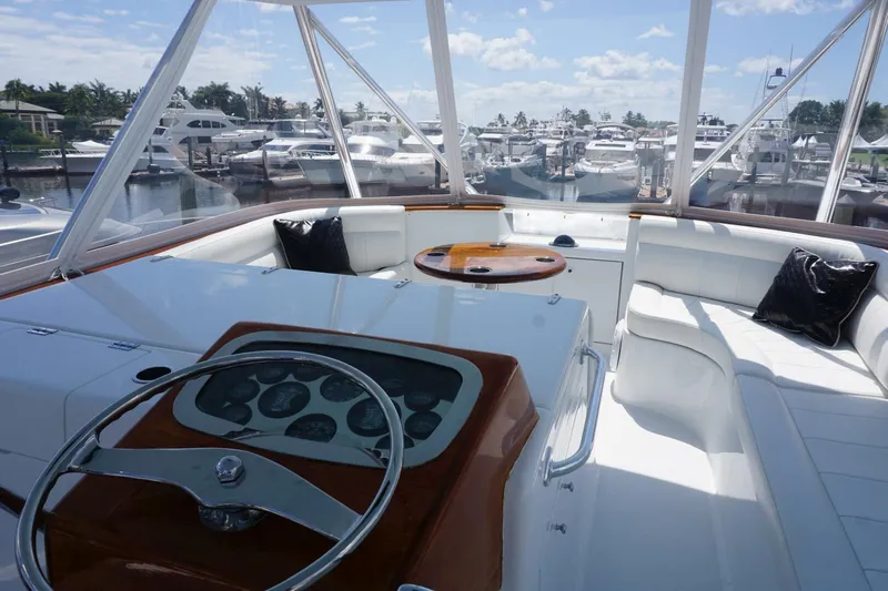 Pole Position Yacht Photos Pics 