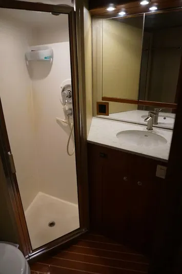 Pole Position Yacht Photos Pics 