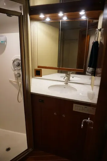 Pole Position Yacht Photos Pics 