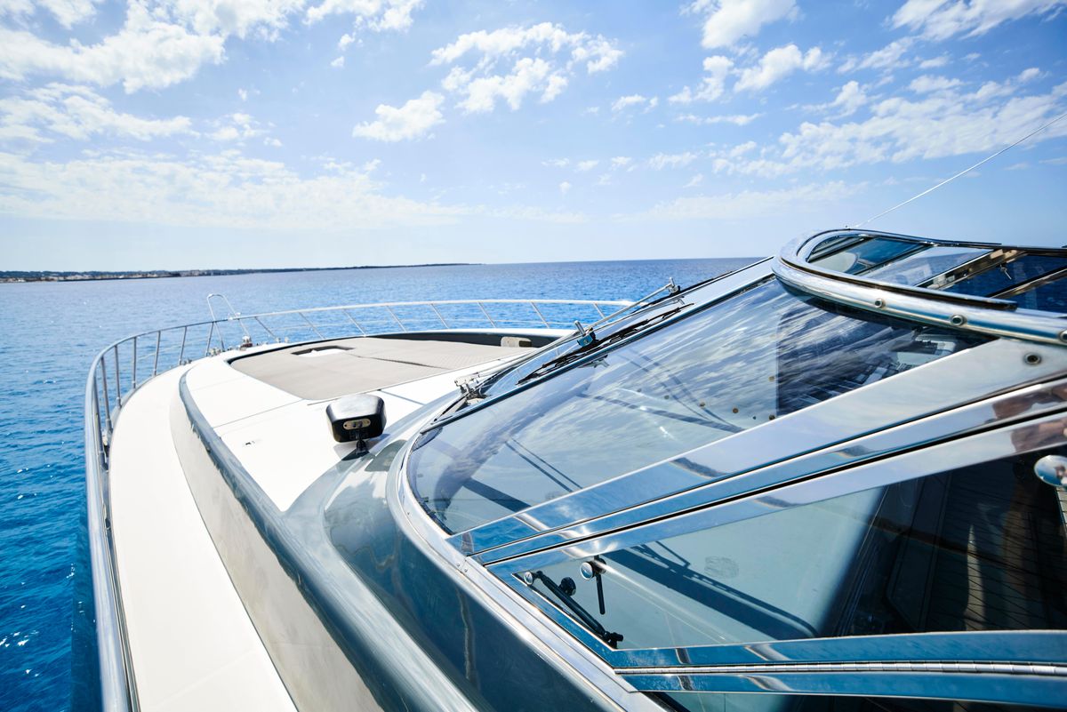 2004 Mangusta 78 