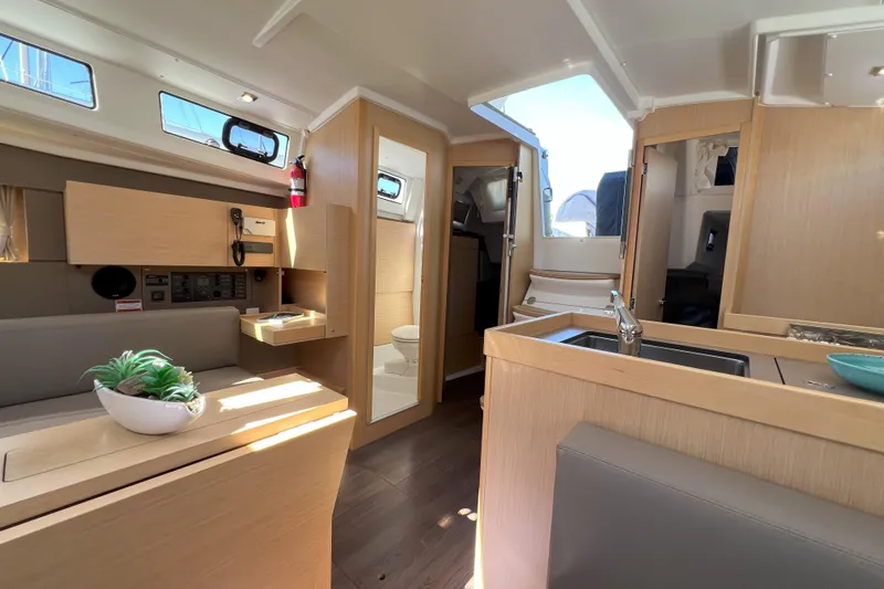 Grand Cru Yacht Photos Pics Interior of 2018 Beneteau Oceanis 38.1 yacht, featuring modern design and natural light.