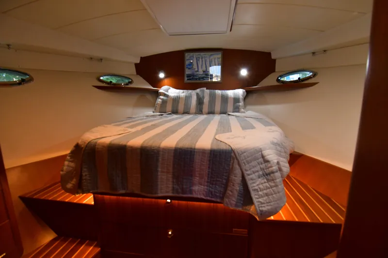 Promesa Yacht Photos Pics 