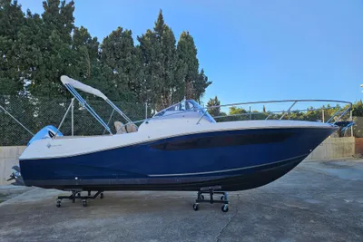 2012 Jeanneau Cap Camarat 7.5 WA