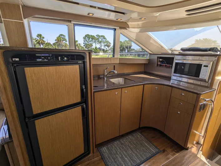 Windy Summer Yacht Photos Pics 