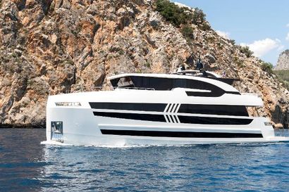 2021 86' 11'' Lazzara-UHV 87 Cannes, 06, FR