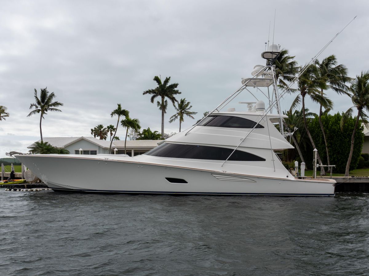 2019 Viking 80 