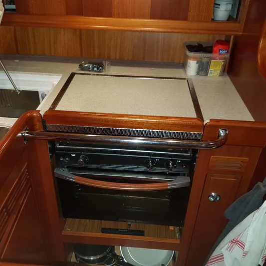 Surfing Safari Yacht Photos Pics 