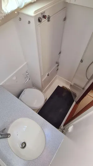 Surfing Safari Yacht Photos Pics 