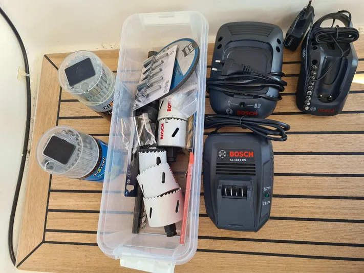 Surfing Safari Yacht Photos Pics 