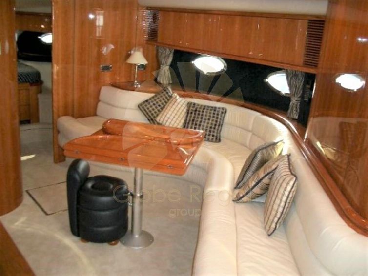 2001-57-7-sunseeker-predator-56