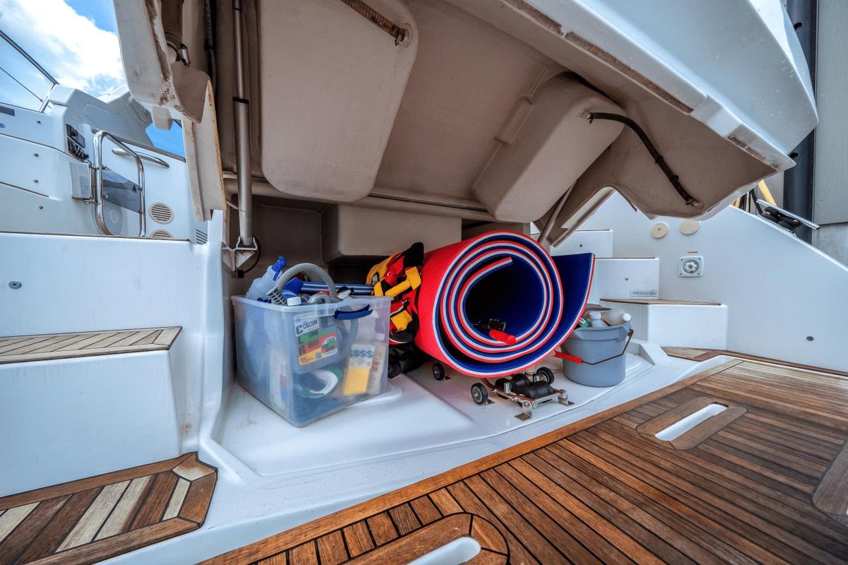 2019 Azimut 43 