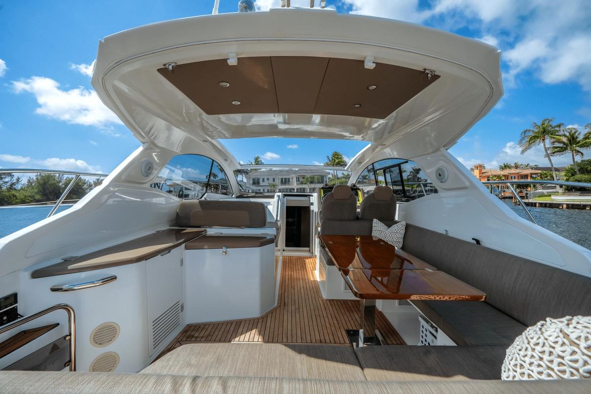 2019 Azimut 43 