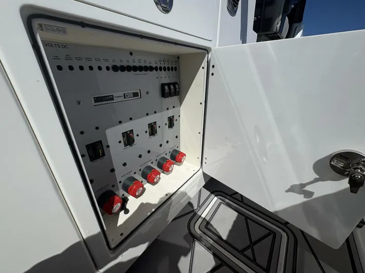 Eg Vodka Yacht Photos Pics 2020 Hcb 53 Sue&ntilde;os - Image 32